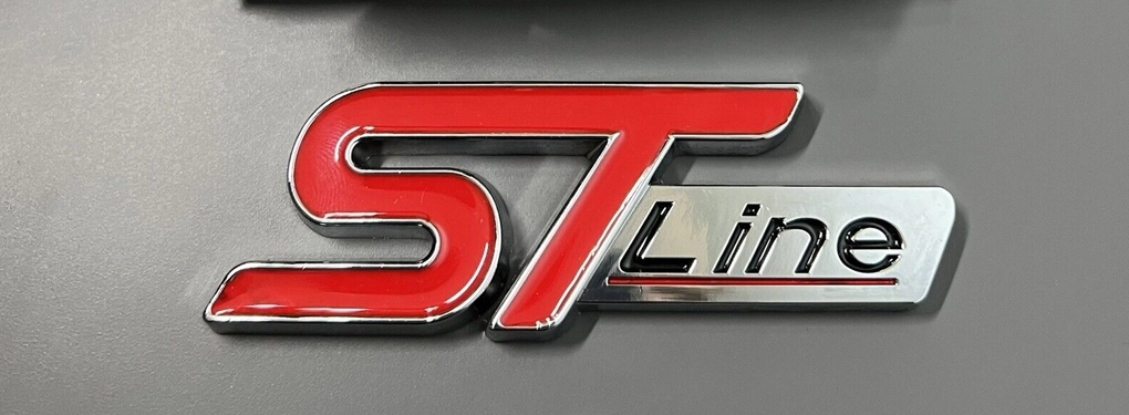 ST-Line badge installed on the front grille of a Ford Puma ST-Line X